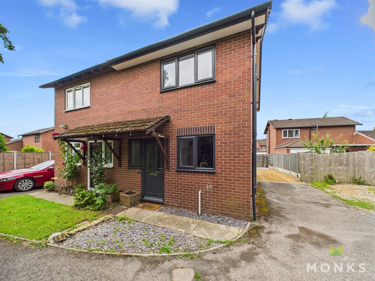 25 Silverdale, Shrewsbury, SY3 5EY SSTC